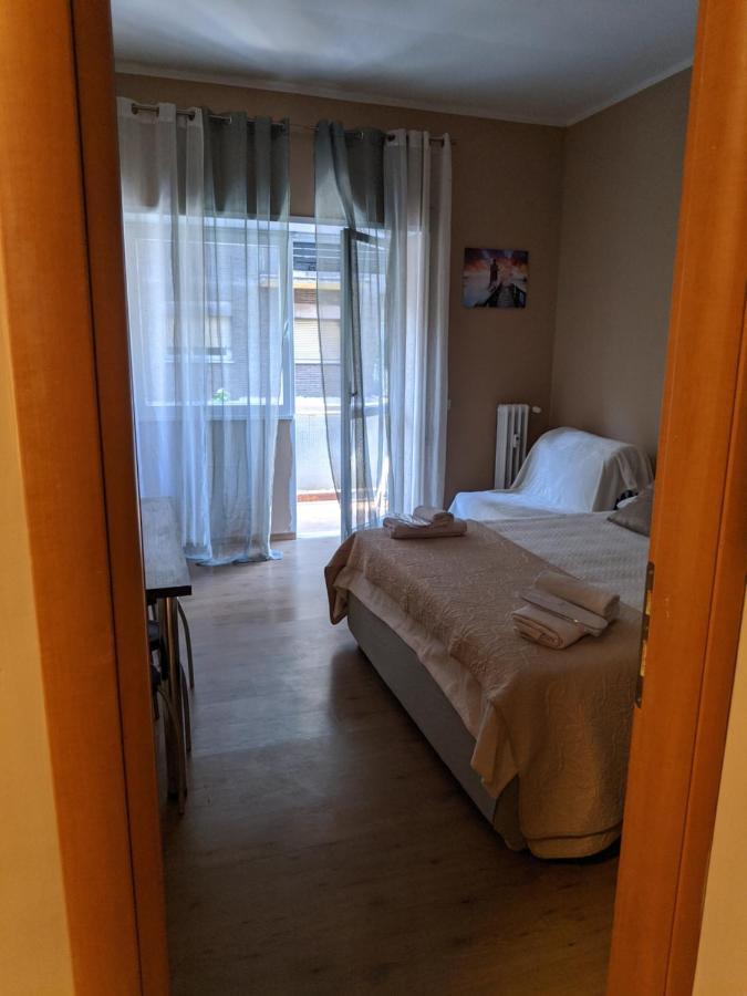 Gina Trastevere Couette-café Rome
